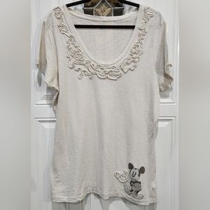 Disney Parks cream colored Mickey Mouse blouse women's size XL